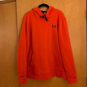 Under Armour sweatshirt